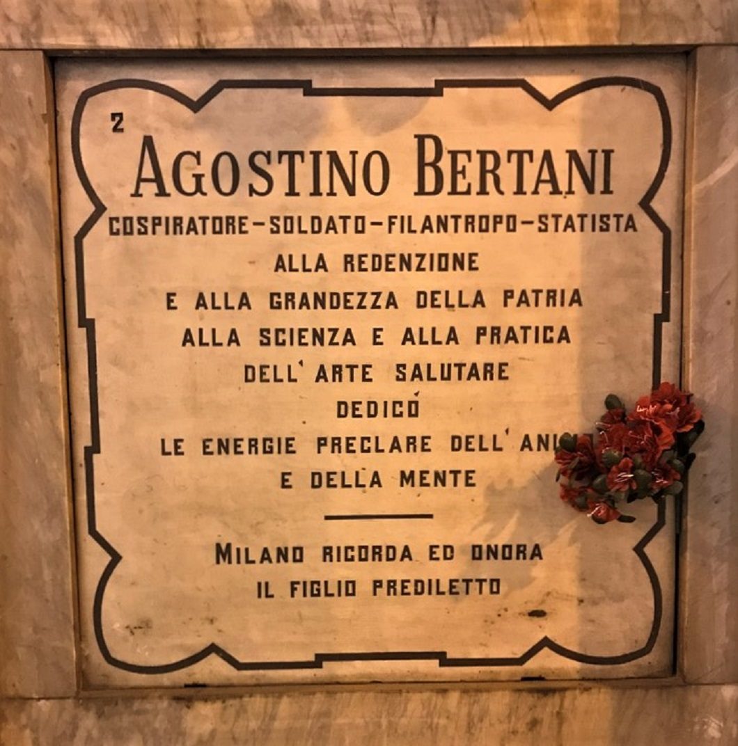 Agostino Bertani's tomb (2).jpg